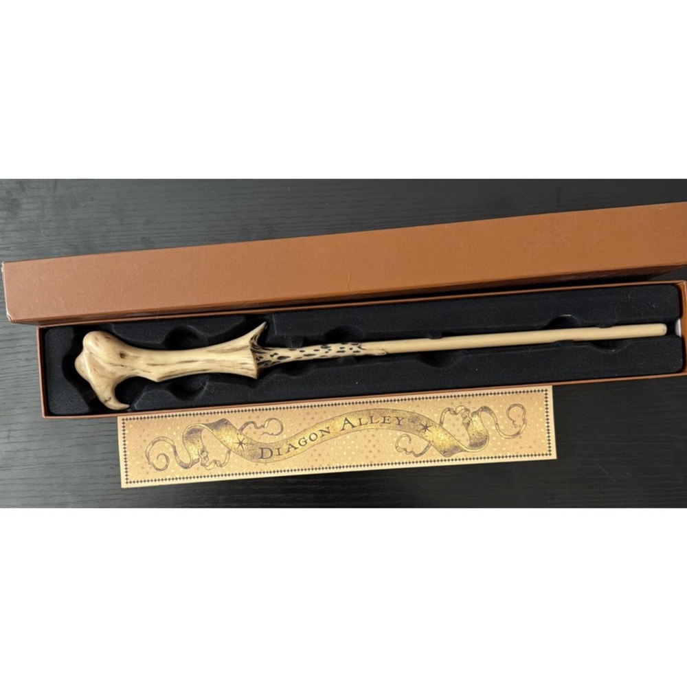 Universal Studios Voldemort Interactive Wand Harry Potter Wizarding World Box Ma